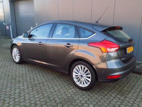 Ford Focus - 1.0 125PK-TITANIUM-5D-NAV-CLIMATE-PARKEERHULP - 1