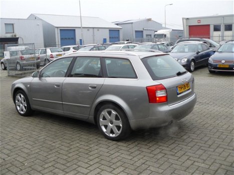 Audi A4 Avant - 2.0 Exclusive MT PDC|Airco|Cruis controle|Automaat - 1