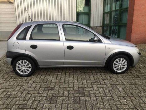 Opel Corsa - 1.2-16V Njoy - 1