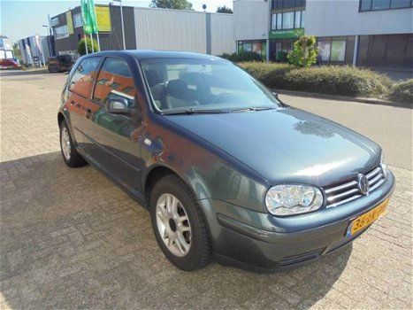 Volkswagen Golf - 1.4 16V Sportline - 1