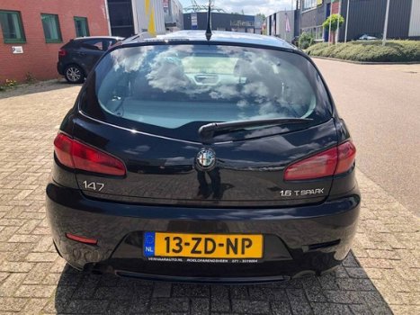 Alfa Romeo 147 - 1.6 T.Spark 16V Progression - 1