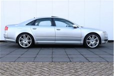 Audi A8 - 4.2 quattro YOUNGTIMER | 335 PK | V8 | NAVI | LEDER | SCHUIFDAK | CRUISE | CLIMATE | LMV |