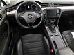 Volkswagen Passat Variant - 2.0 TDI Business Edition R Navigatie, Ecc, H. Leer, Lv - 1 - Thumbnail