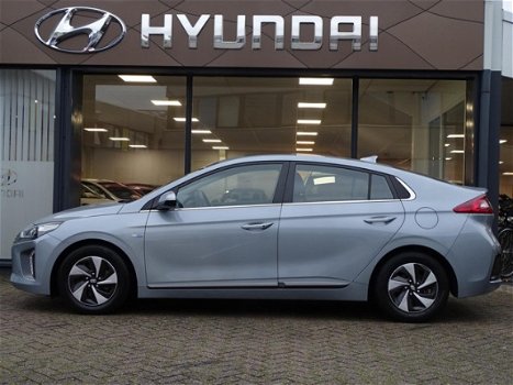 Hyundai IONIQ - 1.6 Hybrid First Edition * 40935 km - 1