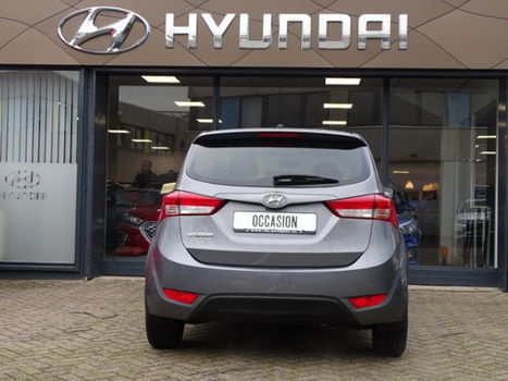 Hyundai ix20 - 1.4 i-Motion * NAVIGATIE / 37571 km - 1