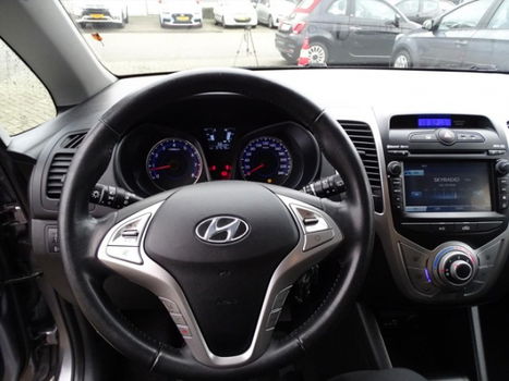 Hyundai ix20 - 1.4 i-Motion * NAVIGATIE / 37571 km - 1