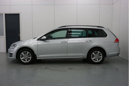 Volkswagen Golf Variant - 1.6 TDI Comfortline / Parkeersensoren / Climate Control / Stoelverwarming - 1