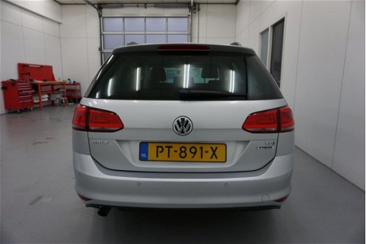 Volkswagen Golf Variant - 1.6 TDI Comfortline / Parkeersensoren / Climate Control / Stoelverwarming - 1