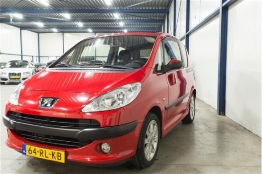 Peugeot 1007 - 1.4 Gentry /AIRCO/ELEC.PAKKET/ONDERHOUD/LMV/NAP/NWE APK - 1