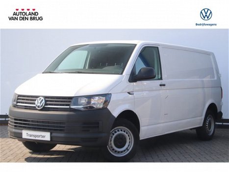 Volkswagen Transporter - 2.0 TDI 102pk L2 Economy Business Edition Airco, Cruise control, Bijrijders - 1