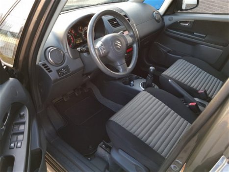 Suzuki SX4 - 1.6 Arrow RIJKLAAR / BOVAG - 1