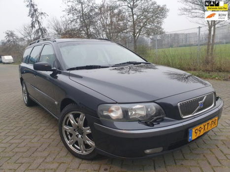 Volvo V70 - 2.4 Black Sapphire Edition II - LEDER - NETTE STAAT - 1