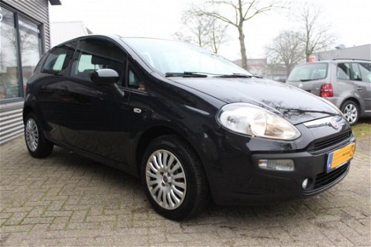 Fiat Punto Evo - 1.4 77PK Airco, Navi, Usb, ElektrRuiten - 1