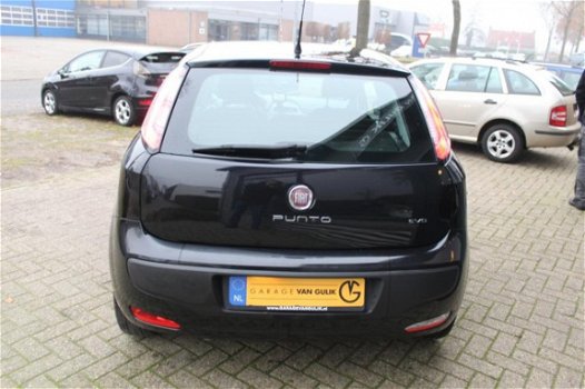 Fiat Punto Evo - 1.4 77PK Airco, Navi, Usb, ElektrRuiten - 1