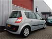 Renault Scénic - 1.6-16V Dynamique Comfort nieuwe apk - 1 - Thumbnail