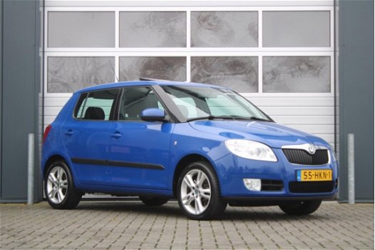 Skoda Fabia - 1.9 TDI Sport 5 drs Clima/Cruise/Elek.Ramen/C.V/PDC/Schuifdak/LMVelgen/Dealeronderhoud - 1