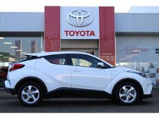 Toyota C-HR - 1.8 Hybrid Dynamic Automaat