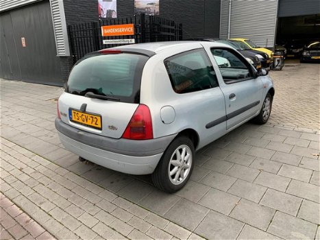 Renault Clio - 1.2 RT NAP APK tot 26-06-2020 - 1