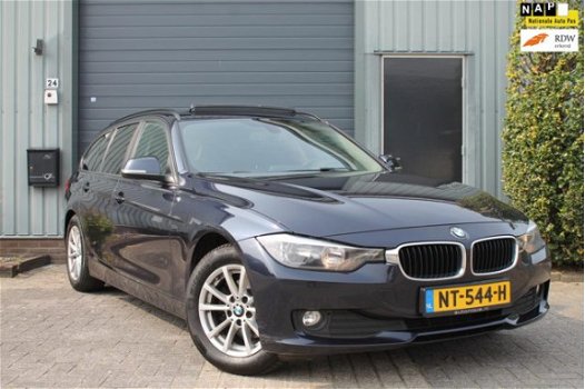 BMW 3-serie Touring - 318d High Executive Navi.Pdc.Leer.M-interieur.Clima - 1