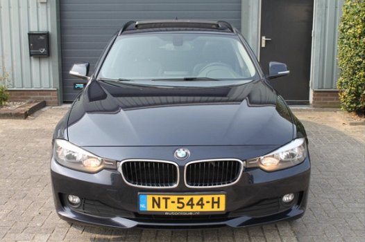 BMW 3-serie Touring - 318d High Executive Navi.Pdc.Leer.M-interieur.Clima - 1