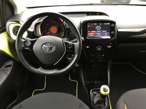 Toyota Aygo - 1.0 VVT-i x-cite | PARKEER CAMERA | AIRCO | CRUISE CONTROL | - 1