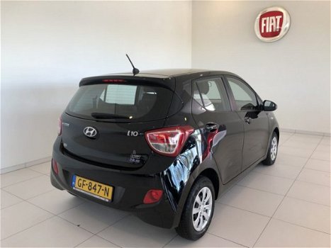 Hyundai i10 - 1.0i i-Motion Comf. | Climate | Cruise | € 1.000, - Slooppremie - 1