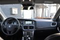 Volvo V40 - D4 190pk Business Sport + Ecc + 18 inch Lmv + Navi + Pdc - 1 - Thumbnail