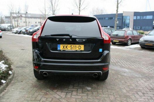 Volvo XC60 - 3.0 T6 Momentum R DESIGN & POLESTAR - 1