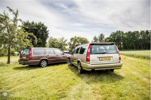 Volvo V70 - 2.5 Luxury-Line - 1