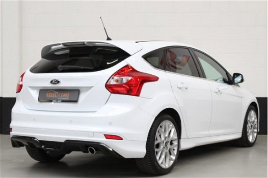 Ford Focus - 1.6 150pk Titanium Sport ST-line ext. |bi-xenon|18 inch velgen|ST pakket|keyless|cruise - 1