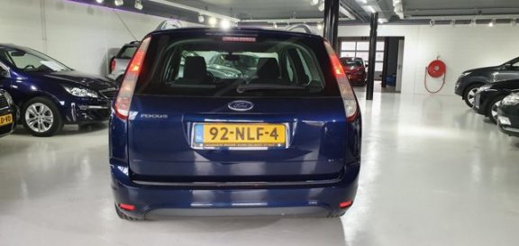 Ford Focus Wagon - 1.6 Comfort AIRCO BLUETOOTH CRUISE NAP NL AUTO - 1