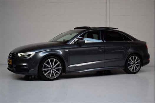 Audi A3 Limousine - 1.4 TFSI CoD AUT 2x S-Line Sport Panoramadak/Stoelverw/Leder/Navi plus - 1