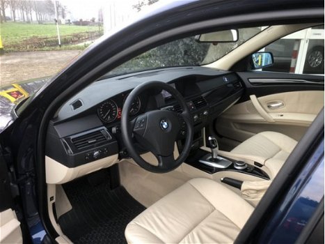 BMW 5-serie - 523i Executive Automaat Navi, Leer, S-Dak, 2x Pdc - 1