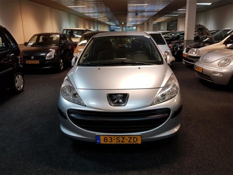 Peugeot 207 - 1.4 16V 3DRS, Airco, NAP, Nieuwe Distributieriem - 1