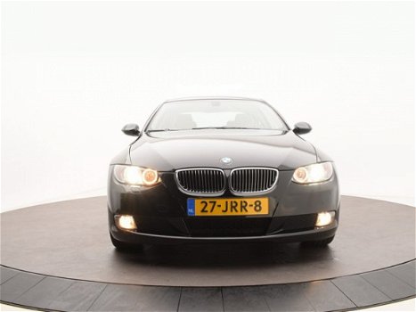 BMW 3-serie Coupé - 325i 3.0 Automaat 63dkm | OrigNL | PDC | Nette staat - 1
