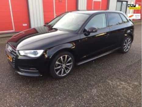 Audi A3 Sportback - 1.6 TDI ultra Attraction Pro Line plus Navi/LEER/APK/NAP - 1