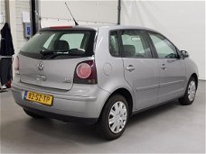 Volkswagen Polo - 1.4-16V FSI Comfortline