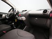 Peugeot 107 - 1.0 68 pk Active Airco | 15'' velgen - 1 - Thumbnail