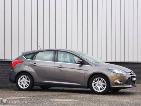 Ford Focus - - 1.0 EcoBoost Titanium 5drs / AIRCO / ELEK. RAMEN / CENTRALE DEURVERGRENDELING - 1