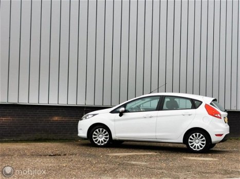 Ford Fiesta - - 1.25 Limited 5DRS, NIEUWE APK, AIRCO, NIEUWE ONDERHOUDSBEURT, LM VELGEN - 1