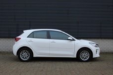 Kia Rio - 1.0 T-GDI 100pk DynamicLine Nieuw model/ navi