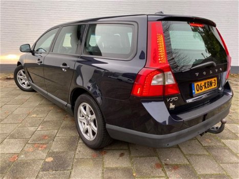 Volvo V70 - 2.4D Limited Edition NAP/Navi/Cruisecontrol/Leder/Dealer onderhouden/PDC A/Climat - 1