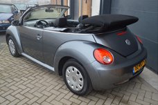 Volkswagen New Beetle - 1.6 Trendline Cabrio Facelift model