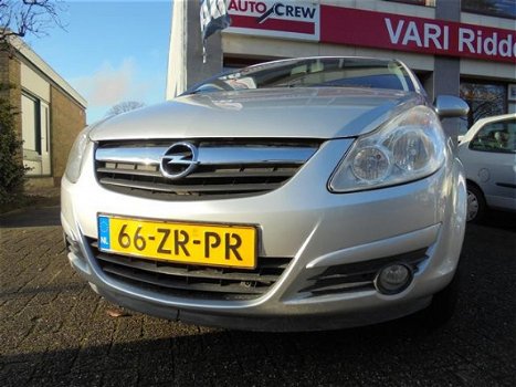 Opel Corsa - 1.4 16V 5D Enjoy - 1