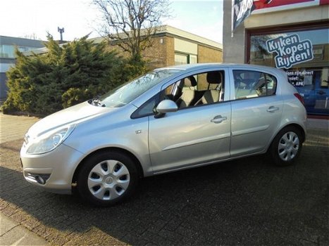 Opel Corsa - 1.4 16V 5D Enjoy - 1