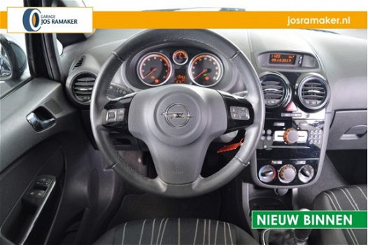 Opel Corsa - 1.4-16V 100PK '111' Edition | Airco | LM - 1