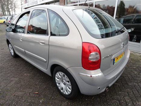 Citroën Xsara Picasso - 2.0i 16V Exclusive - 1