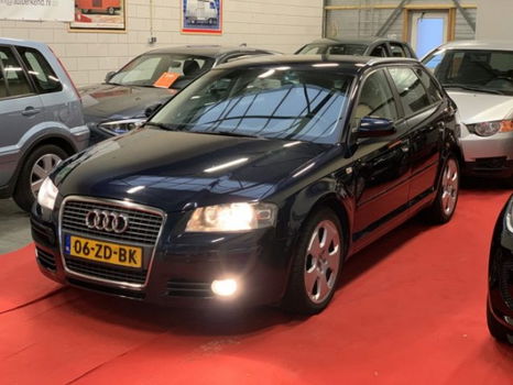 Audi A3 Sportback - 1.8 TFSI Ambit.P.L - 1