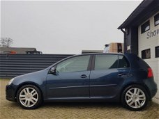 Volkswagen Golf - 2.0 FSI Sportline Leder, Clima, trekhaak, nieuwe APK