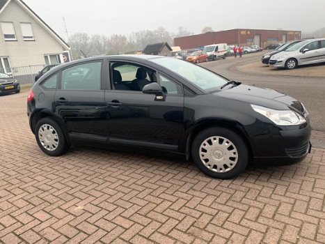 Citroën C4 - 1.4-16V Image apk 136.000 km mooie auto - 1